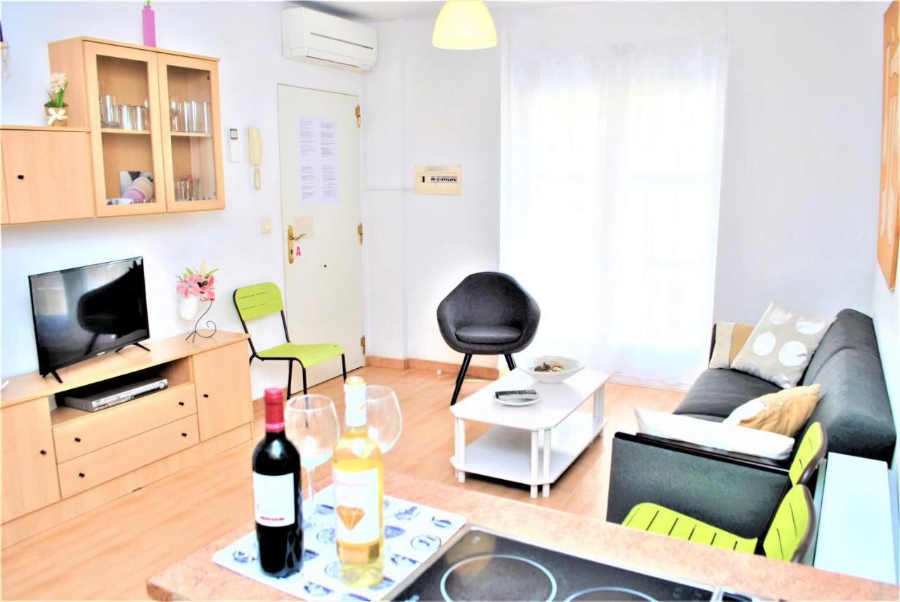 Apartamento Veronica H Malaga Exterior photo